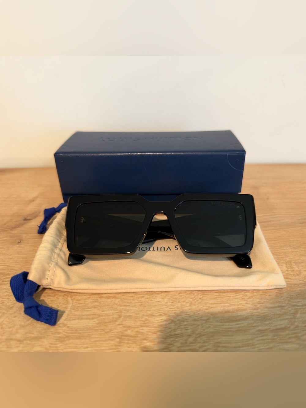 LV Clash Square Sunglasses UNISEX